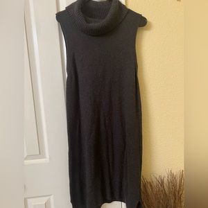 Halogen sleeveless sweater dress. Size S.